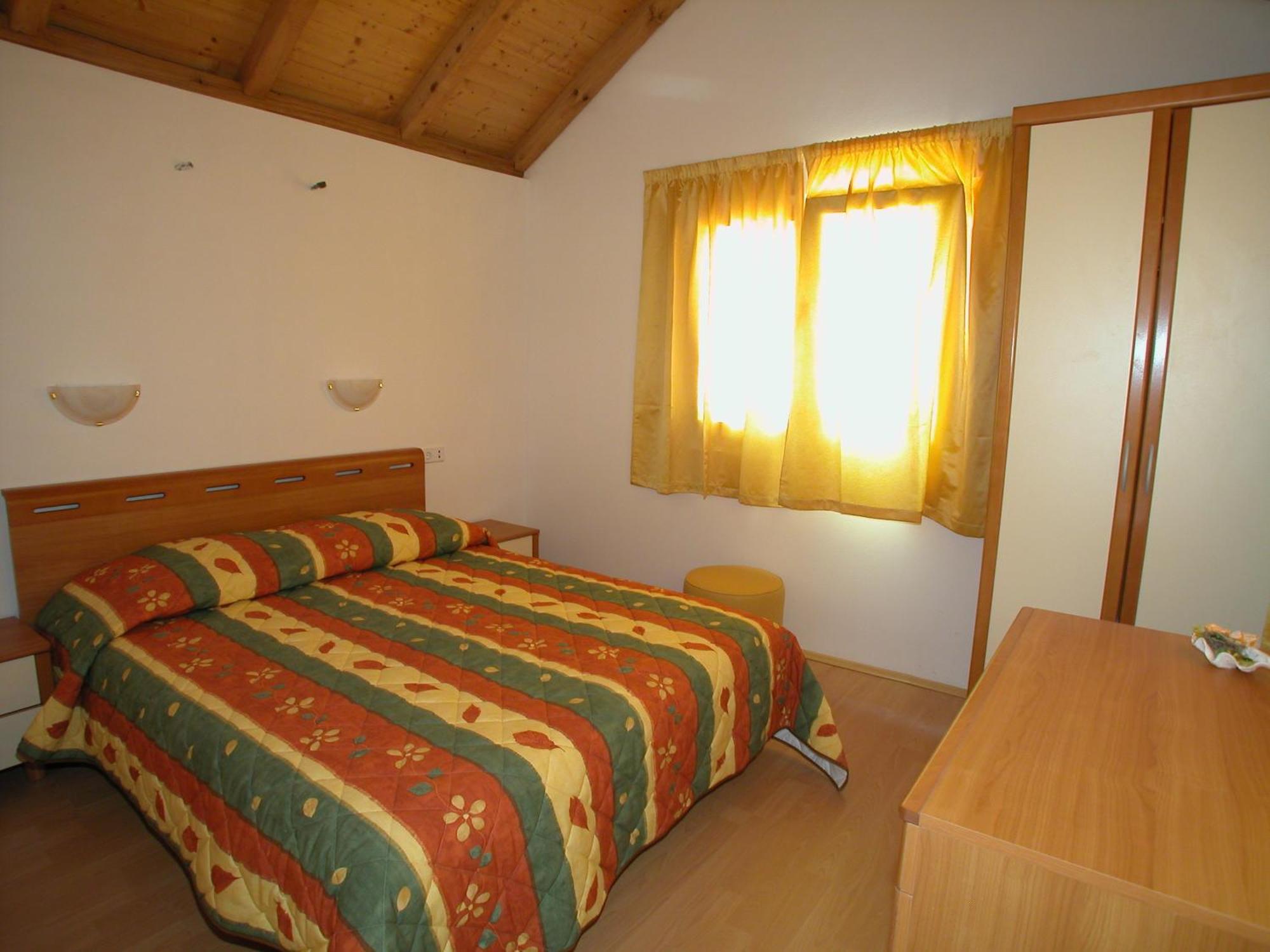 Villas Oleandri Vrboska Buitenkant foto